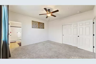 1164 Barcelona, Livingston, CA 95334 - Photo 31