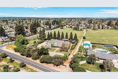 1789 E North Bear Creek, Merced, CA 95340 - Photo 39