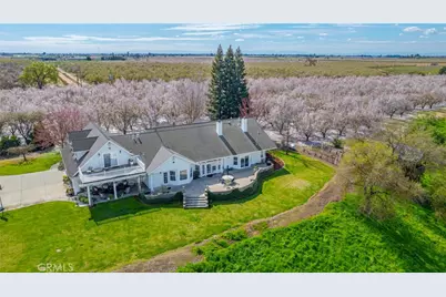 11126 Livingston Cressey Road, Livingston, CA 95334 - Photo 5