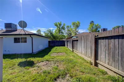 1673 Sacramento, Merced, CA 95348 - Photo 25