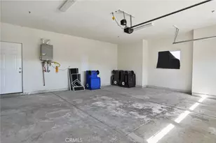 16015 Ceres Ave, Fontana, CA 92335 - Photo 33