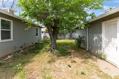 789 Yosemite, Merced, CA 95340 - Photo 17