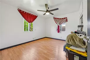 1054 W 24th, Merced, CA 95340 - Photo 17