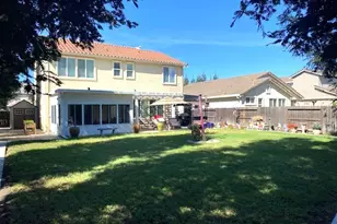 1220 E Springer Dr, Turlock, CA 95382 - Photo 19