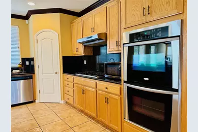 15185 Torrey Pines Circle, Chowchilla, CA 93610 - Photo 9