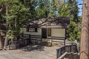 825 Lakeview Ln, Twin Peaks, CA 92391 - Photo 29