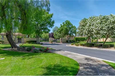 2330 Capri, Chowchilla, CA 93610 - Photo 31