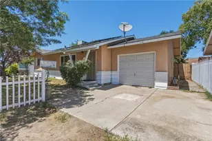 6812 Helton, Winton, CA 95388 - Photo 3