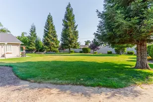 26261 Haley Way, Madera, CA 93638 - Photo 29