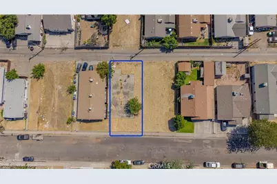 240 E 10th Street, Merced, CA 95341 - Photo 1