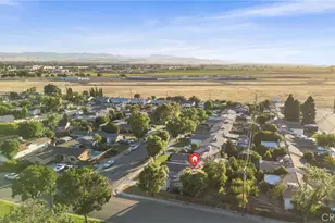 902 Granada, Los Banos, CA 93635 - Photo 25