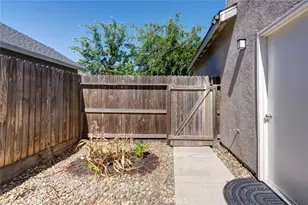 3774 Magellan, Merced, CA 95340 - Photo 49