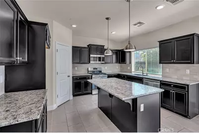 3774 Magellan, Merced, CA 95340 - Photo 15