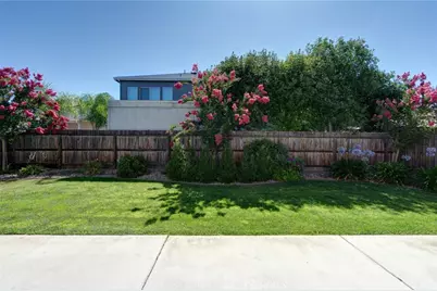 3774 Magellan, Merced, CA 95340 - Photo 45