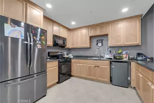 7480 W Meadowlark Ct, Winton, CA 95388 - Photo 7