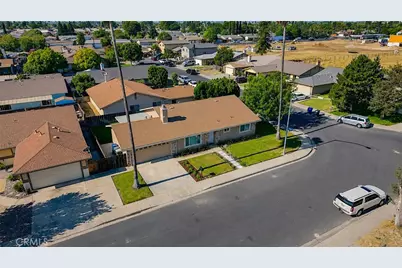 1820 Ogden, Turlock, CA 95380 - Photo 39