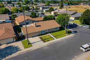 1820 Ogden, Turlock, CA 95380 - Photo 39
