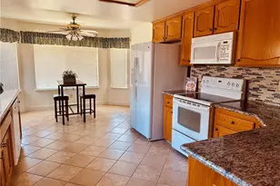 1033 Deerfield Ct, Merced, CA 95340 - Photo 15