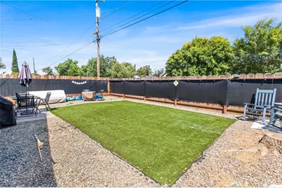 1399 E 23rd St, Merced, CA 95340 - Photo 13