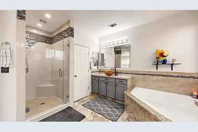 206 River Pointe, Waterford, CA 95386 - Photo 19
