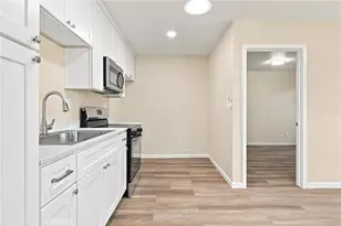 1438 W 19th, Merced, CA 95340 - Photo 23