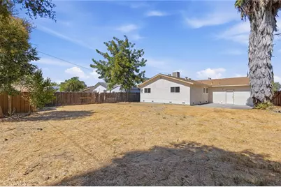 2129 Balboa, Merced, CA 95348 - Photo 35