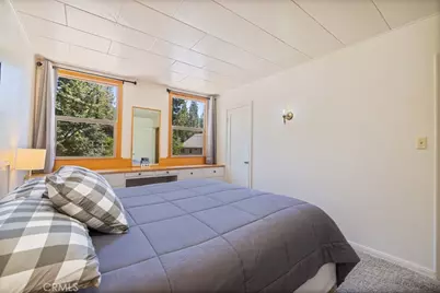 39162 Manzanita, Bass Lake, CA 93604 - Photo 17