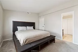 4401 Hughes Ln, Bakersfield, CA 93304 - Photo 21