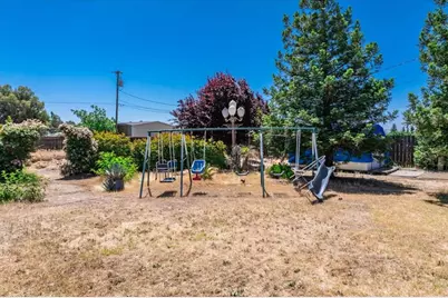 26898 Avenue 18 1/4, Madera, CA 93638 - Photo 47