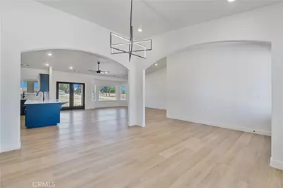 21035 Forest Glen Road, Madera, CA 93638 - Photo 17