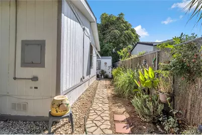 1218 E Cleveland Avenue #142, Madera, CA 93638 - Photo 27