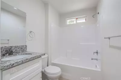 727 Knotts, Bakersfield, CA 93305 - Photo 7