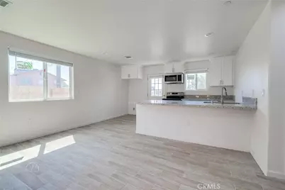 727 Knotts, Bakersfield, CA 93305 - Photo 15