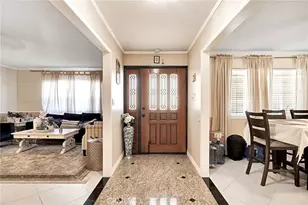 3077 W Robinwood Ln, Fresno, CA 93711 - Photo 5