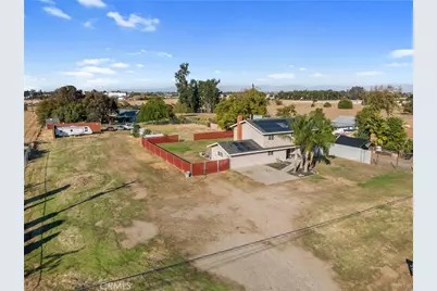 1077 Pecan, Madera, CA 93637 - Photo 39