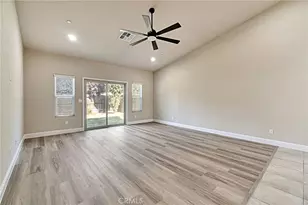 6165 E Farrin, Fresno, CA 93727 - Photo 7