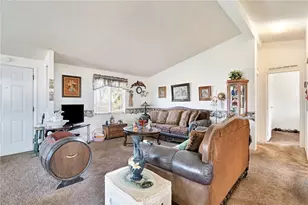 25750 Ave 20 1/2, Madera, CA 93638 - Photo 15