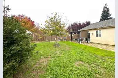 1085 Saunders, Madera, CA 93637 - Photo 33