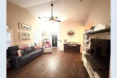 1085 Saunders, Madera, CA 93637 - Photo 5