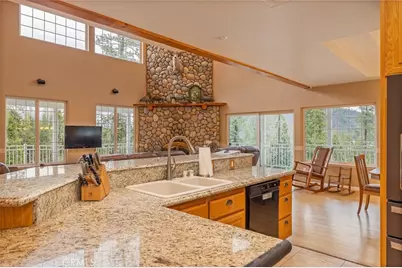 39818 Granite Ridge, Bass Lake, CA 93604 - Photo 13
