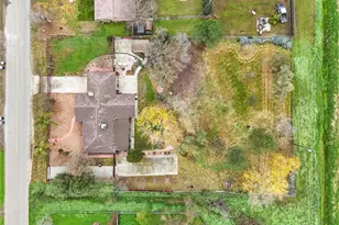 17214 Crescent Dr, Madera, CA 93638 - Photo 33