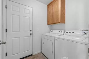 988 Monterey, Madera, CA 93637 - Photo 25