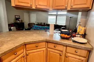 3138 W Dakota Ave, Fresno, CA 93722 - Photo 5