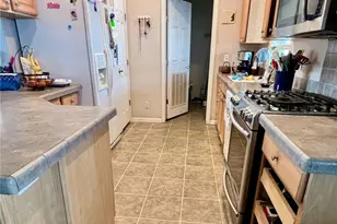 3138 W Dakota Ave, Fresno, CA 93722 - Photo 7