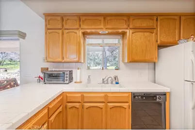 50174 Road 620, Oakhurst, CA 93644 - Photo 11