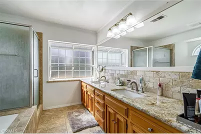 2436 Trevor Court, Madera, CA 93637 - Photo 41