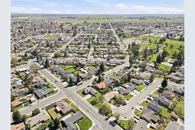 840 Holiday Way, Chowchilla, CA 93610 - Photo 7