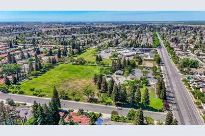 5025 W Birch, Fresno, CA 93722 - Photo 47