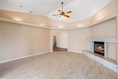 43 East, Madera, CA 93637 - Photo 13