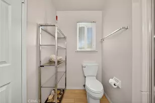 2433 W 3rd, Madera, CA 93637 - Photo 19